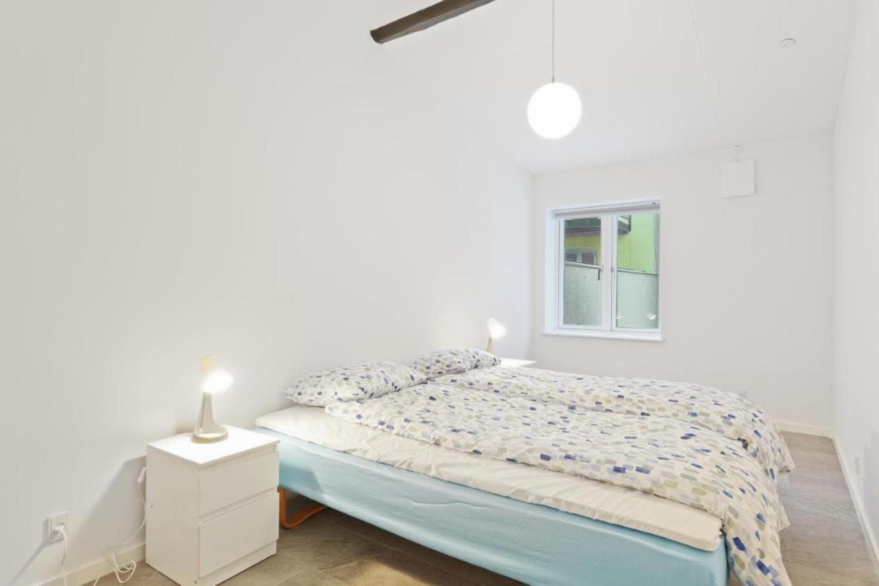 Charming - Luxurious 1 Bedroom Apartment In The Heart Of Aalborg Esterno foto