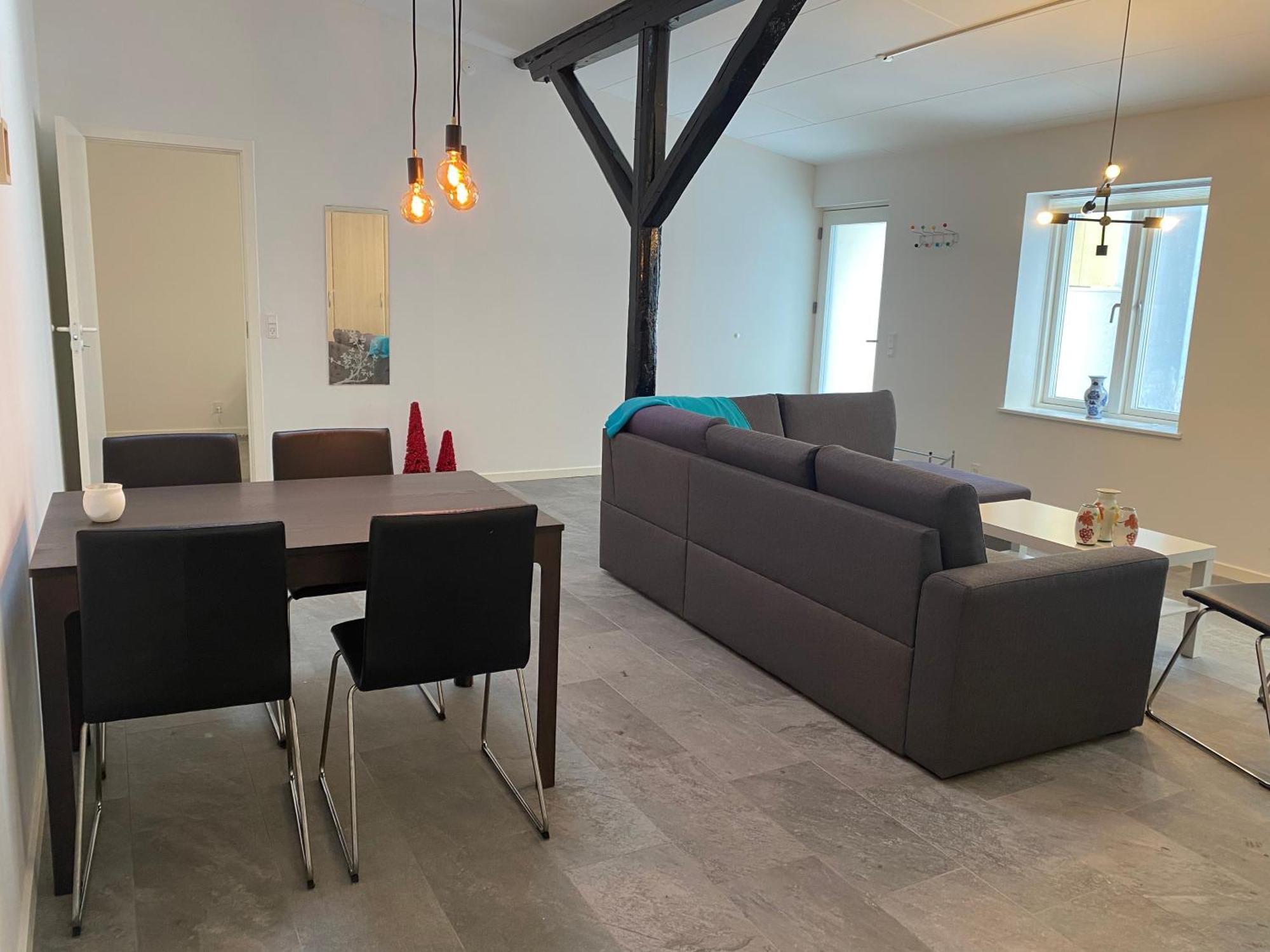 Charming - Luxurious 1 Bedroom Apartment In The Heart Of Aalborg Esterno foto